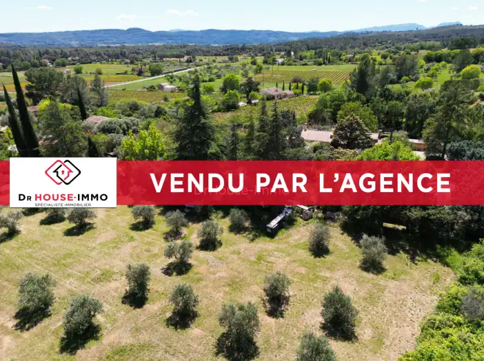 Maison 3 pièces de 75 m² - Cotignac (83570)