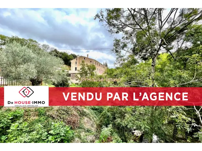 Maison 20 pièces de 857 m² - Brousses-et-Villaret (11390)