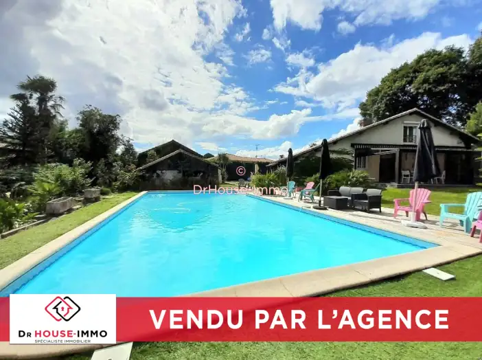 Maison 5 pièces de 188 m² - Candresse (40180)