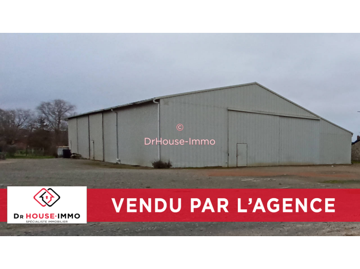 Loft / Atelier de 600m² - 1 pièce