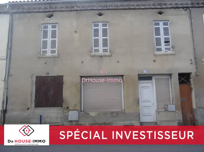 Maison 7 pièces de 190 m² - La Roche-Chalais (24490)
