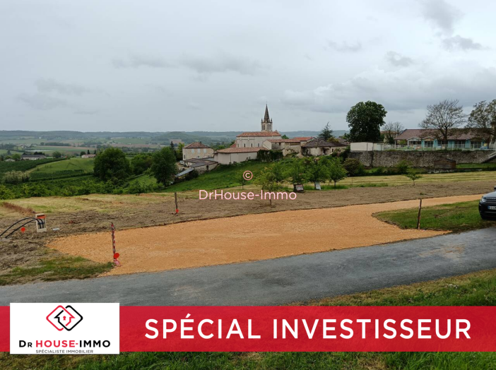 Terrain de 2229m²