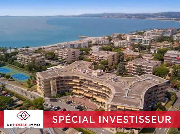 Appartement 1 pièce de 27 m² - Saint-Laurent-du-Var (06700)