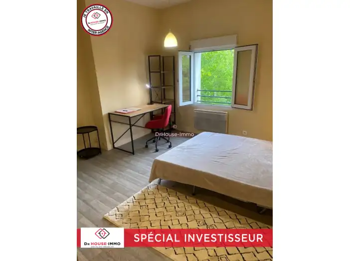 Immeuble de 311 m² - Châtellerault (86100)