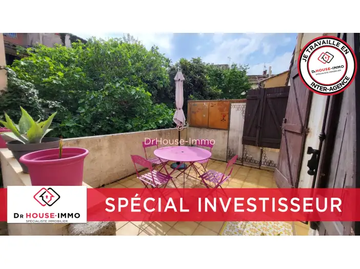 Immeuble 8 pièces de 167 m² - Le Luc (83340)