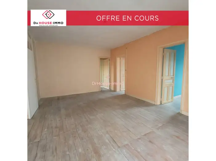 Appartement 4 pièces de 69 m² - Bazancourt (51110)