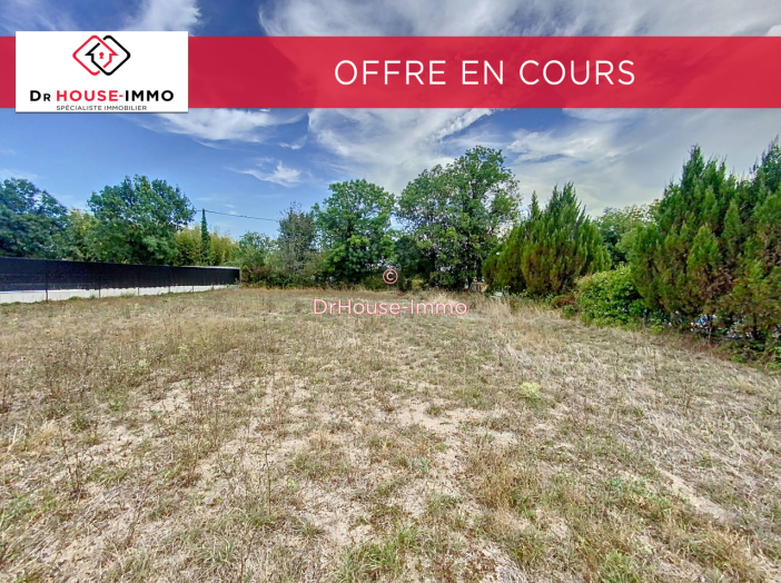 Terrain de 1823m²