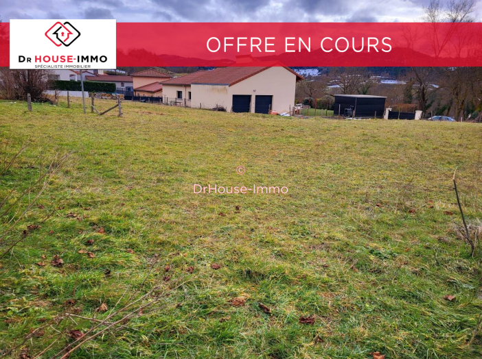 Terrain de 649m²