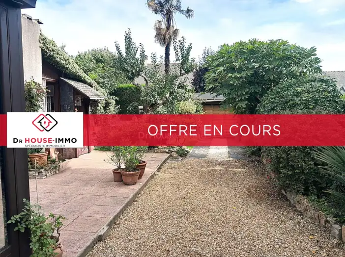Maison 7 pièces de 177 m² - Angers (49100)