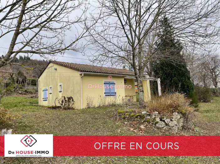 Maison 3 pièces de 46 m² - Saint-Apollinaire-de-Rias (07240)
