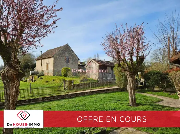 Maison 6 pièces de 123 m² - Theneuille (03350)