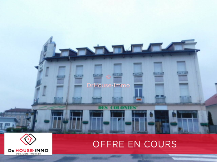 Immeuble de 1200m² - 35 pièces