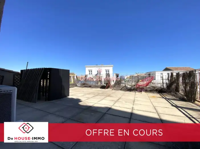 Appartement 4 pièces de 75 m² - Saintes-Maries-de-la-Mer (13460)