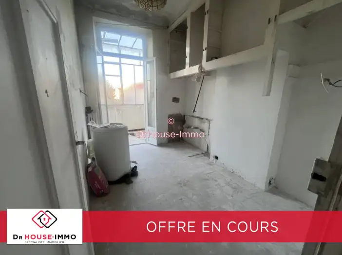 Appartement 3 pièces de 53 m² - Marseille (13005)