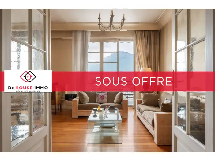 Appartement 5 pièces de 109 m² - Grenoble (38000)