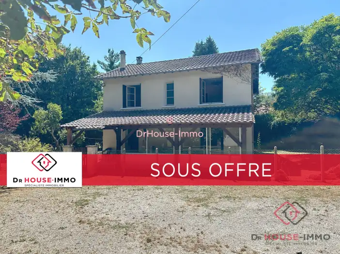 Maison 5 pièces de 105 m² - Milhac-d'Auberoche (24330)