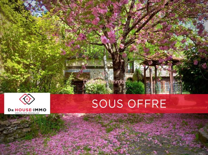 Maison de 600m² - 32 pièces