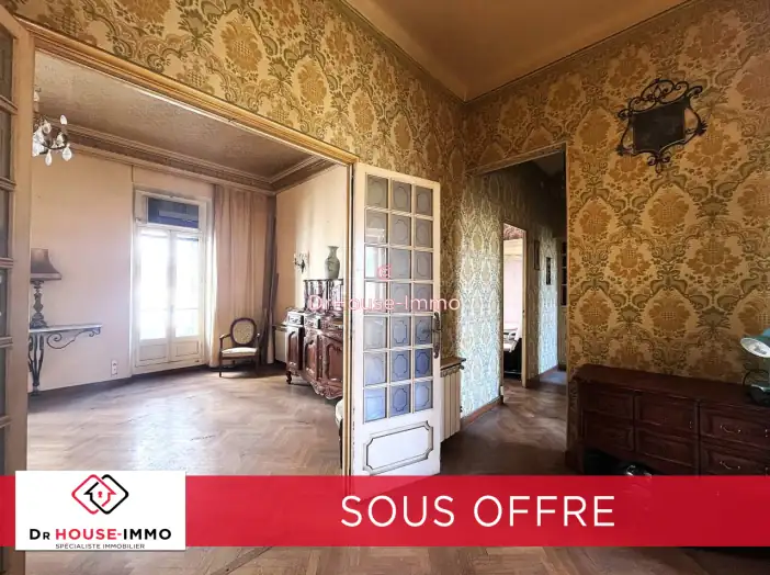 Appartement 4 pièces de 87 m² - Marseille (13005)