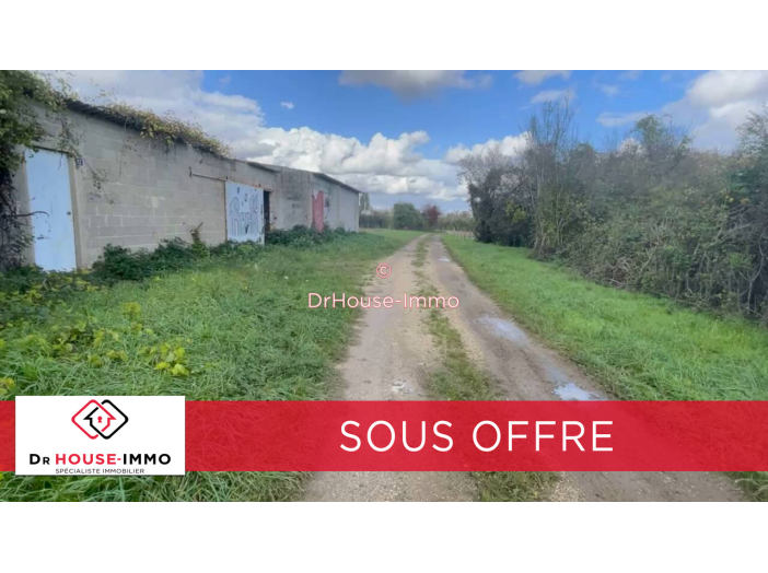 Entrepôt de 149m² - 3 pièces