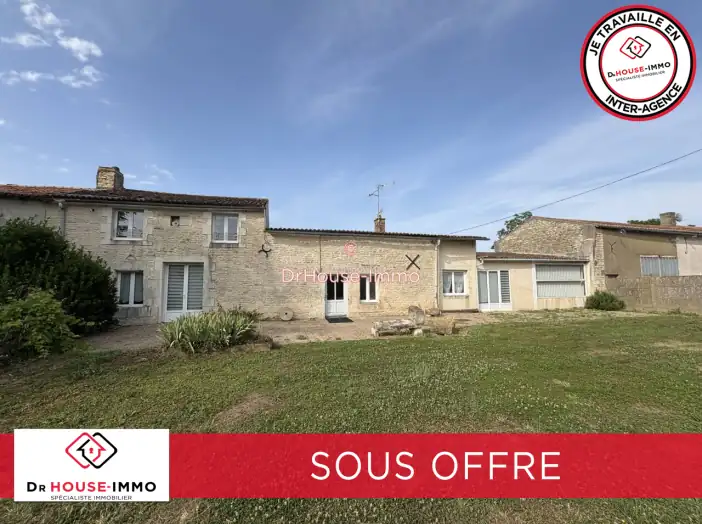 Maison 3 pièces de 167 m² - Amberre (86110)