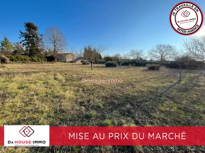 Terrain de 1 867 m² - Châtellerault (86100)