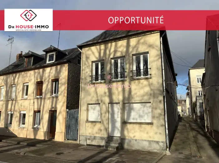 Maison 9 pièces de 272 m² - Oissel (76350)