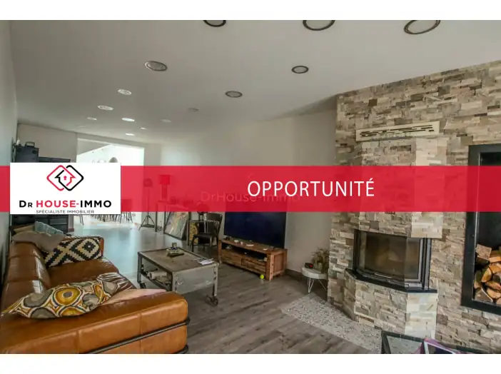 Maison 5 pièces de 172 m² - Courville-sur-Eure (28190)