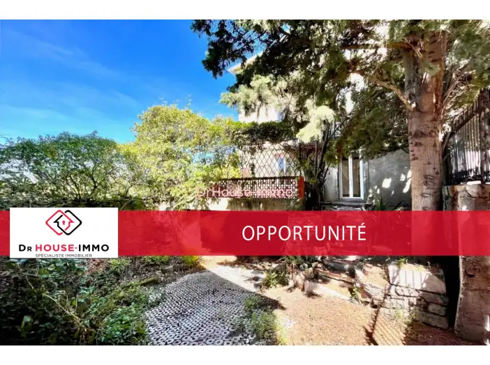 Maison 9 pièces de 256 m² - Conques-sur-Orbiel (11600)