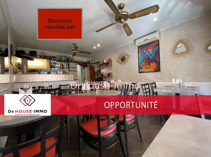 Commerce 2 pièces de 42 m² - Le Grau-du-Roi (30240)