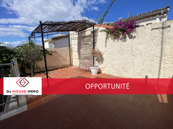 Maison 4 pièces de 105 m² - Aigues-Mortes (30220)