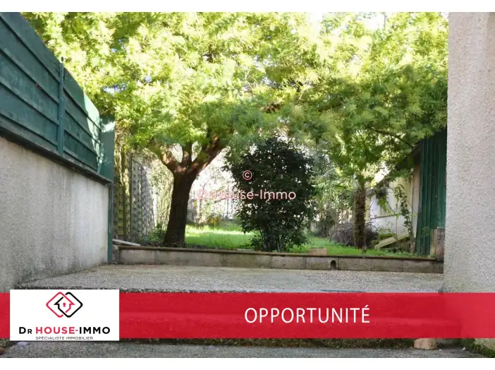 Maison 5 pièces de 105 m² - La Réole (33190)