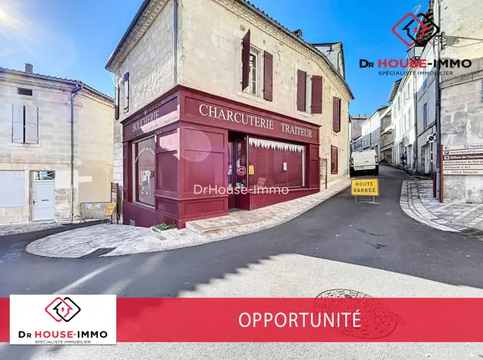 Maison 6 pièces de 165 m² - Aubeterre-sur-Dronne (16390)