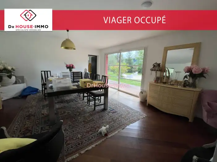Maison 9 pièces de 230 m² - Angresse (40150)