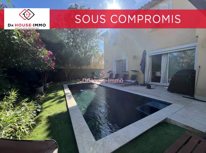 Maison 6 pièces de 207 m² - Toulon (83100)