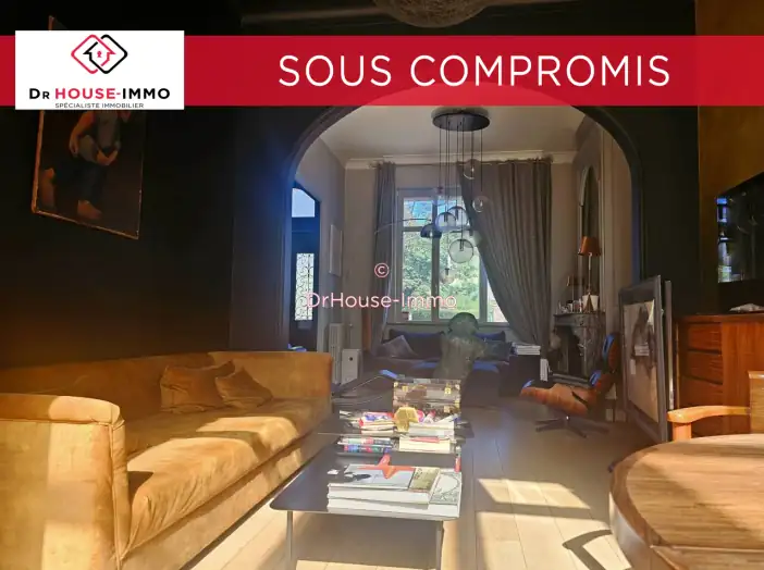 Maison 8 pièces de 185 m² - Lambersart (59130)