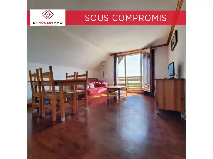 Appartement 3 pièces de 37 m² - Besse-et-Saint-Anastaise (63610)