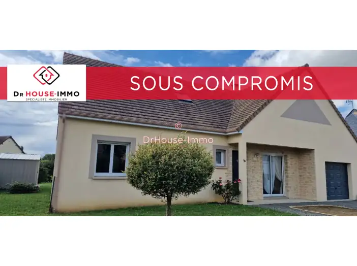 Maison 5 pièces de 140 m² - Saint-Cosme-en-Vairais (72110)