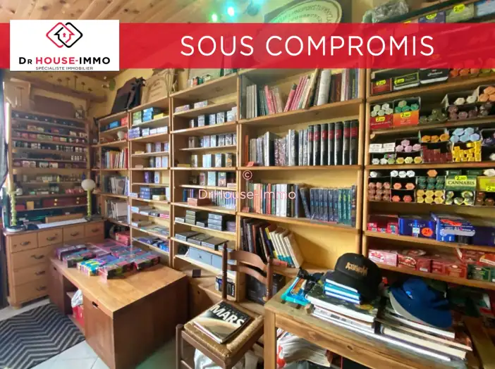 Commerce 2 pièces de 34 m² - Marseille (13006)