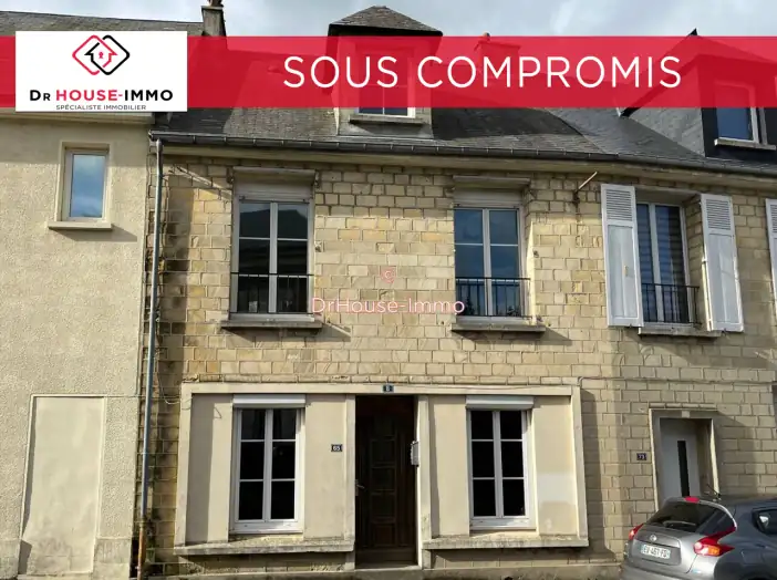 Maison 5 pièces de 90 m² - Caumont-l'Éventé (14240)