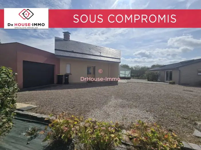 Maison 6 pièces de 175 m² - Rouxmesnil-Bouteilles (76370)