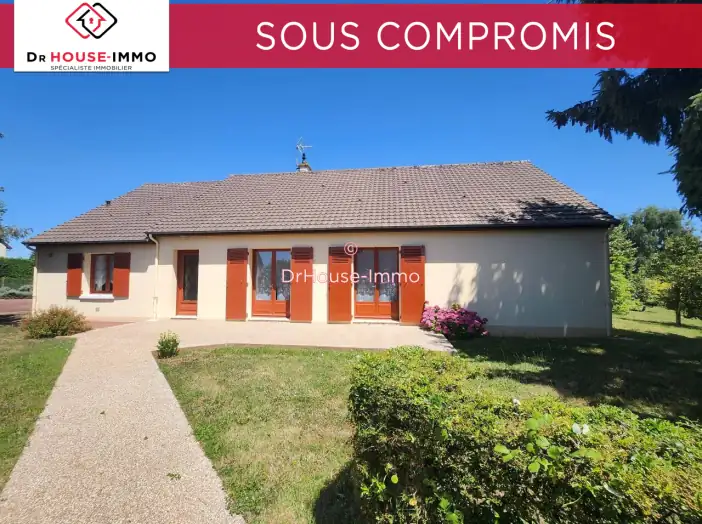 Maison 5 pièces de 115 m² - Souligné-sous-Ballon (72290)