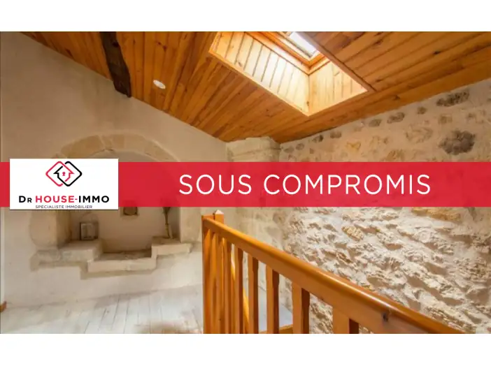 Maison 10 pièces de 280 m² - Saint-André-du-Bois (33490)