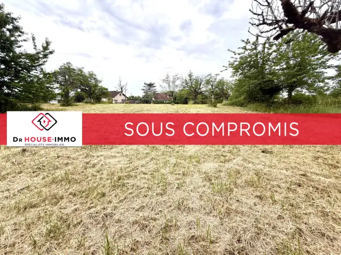 Terrain de 3 200 m² - Jugeals-Nazareth (19500)