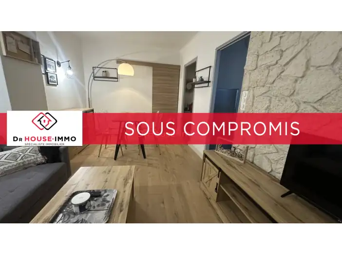Appartement 2 pièces de 32 m² - Alès (30100)