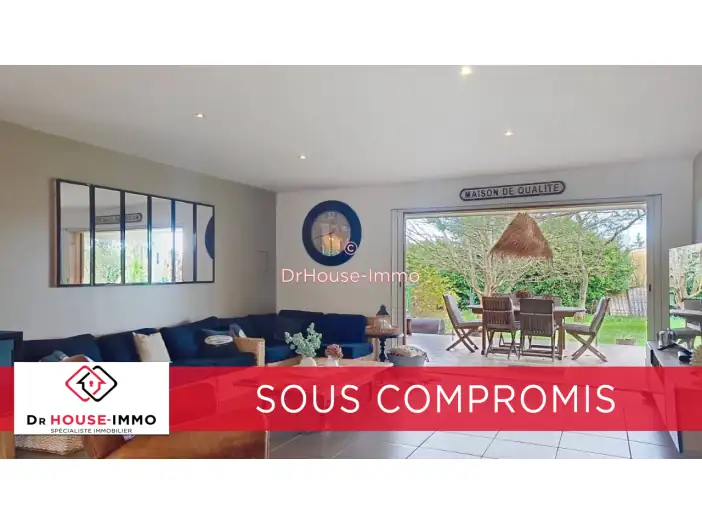 Maison 7 pièces de 175 m² - Sainte-Eulalie (33560)