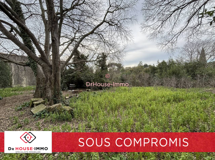 Maison de 320m² - 5 pièces