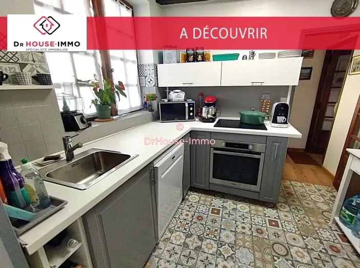 Maison 4 pièces de 68 m² - Mées (04190)