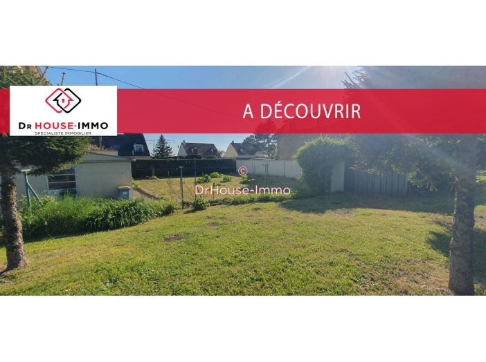 Terrain de 690m²