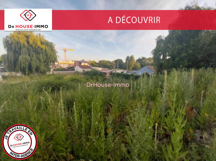 Terrain de 1061m²