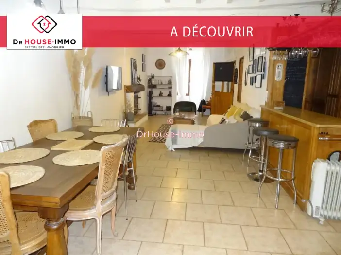Immeuble 7 pièces de 180 m² - Anduze (30140)